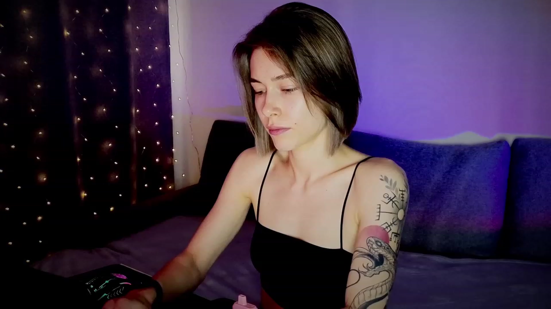 Gallery image thumbnail from KeepSpark's myfreecams stream on, 07/05/2023, 03:52 image 9 of 20