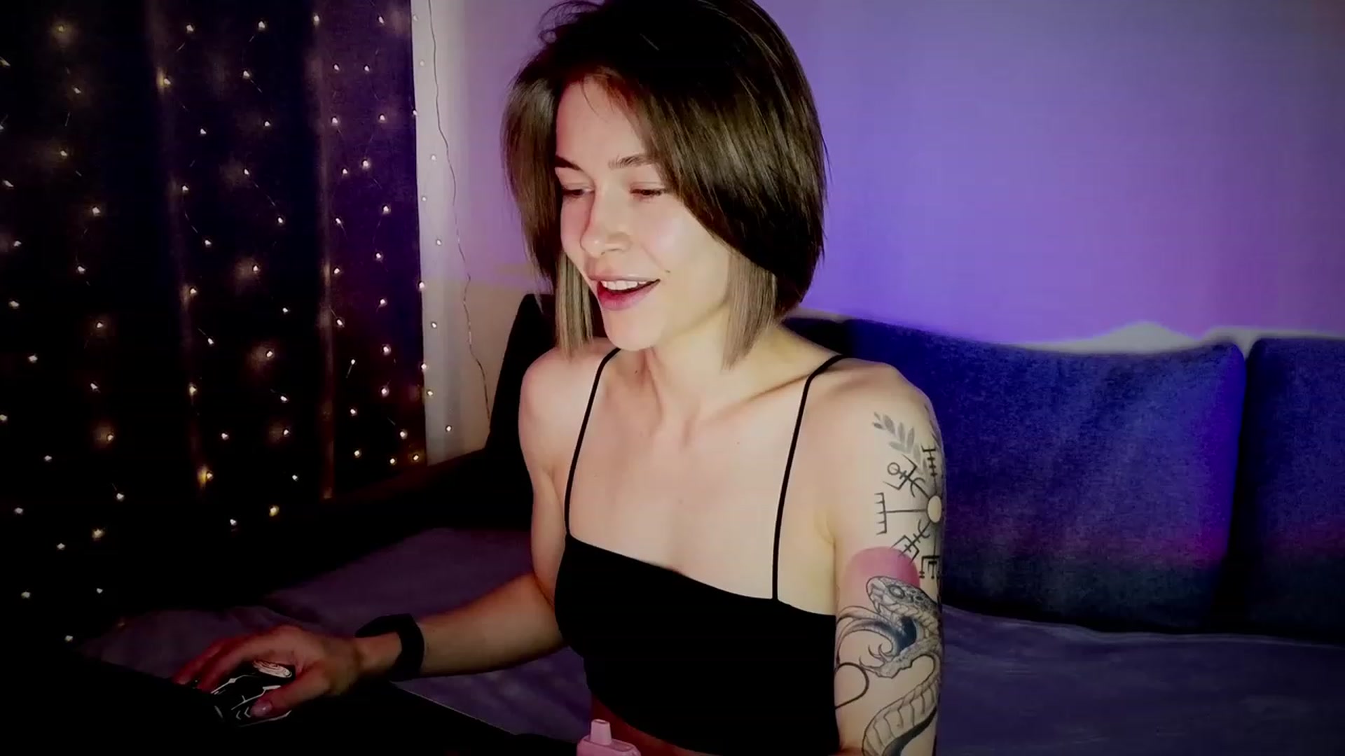 Gallery image thumbnail from KeepSpark's myfreecams stream on, 07/05/2023, 03:52 image 11 of 20