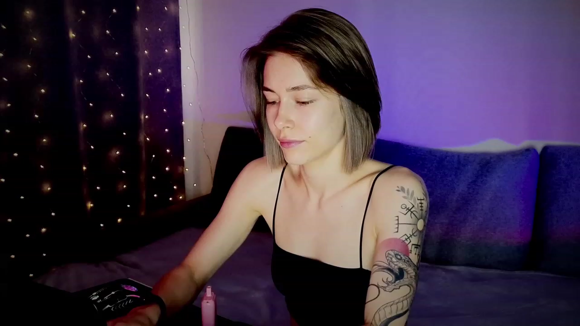 Gallery image thumbnail from KeepSpark's myfreecams stream on, 07/05/2023, 03:52 image 2 of 20