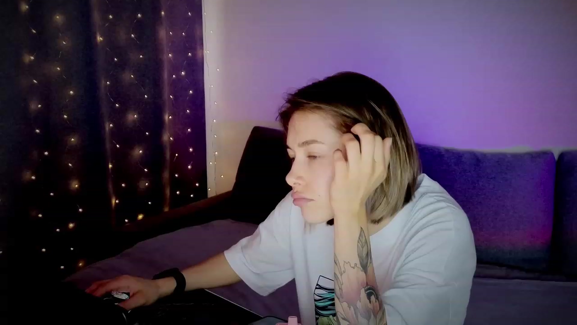 Gallery image thumbnail from KeepSpark's myfreecams stream on, 07/07/2023, 05:10 image 10 of 20