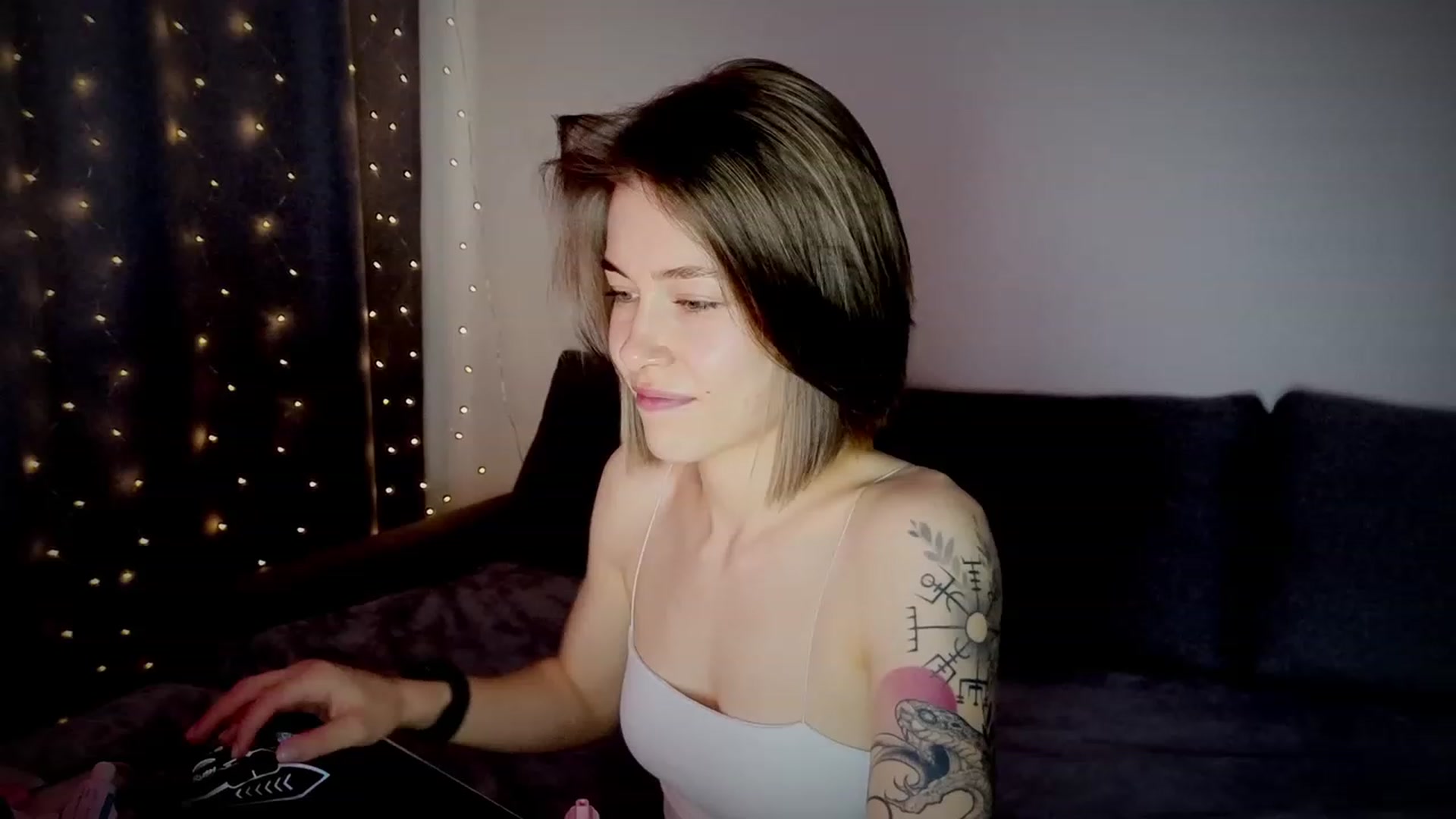Gallery image thumbnail from KeepSpark's myfreecams stream on, 07/20/2023, 06:30 image 9 of 20