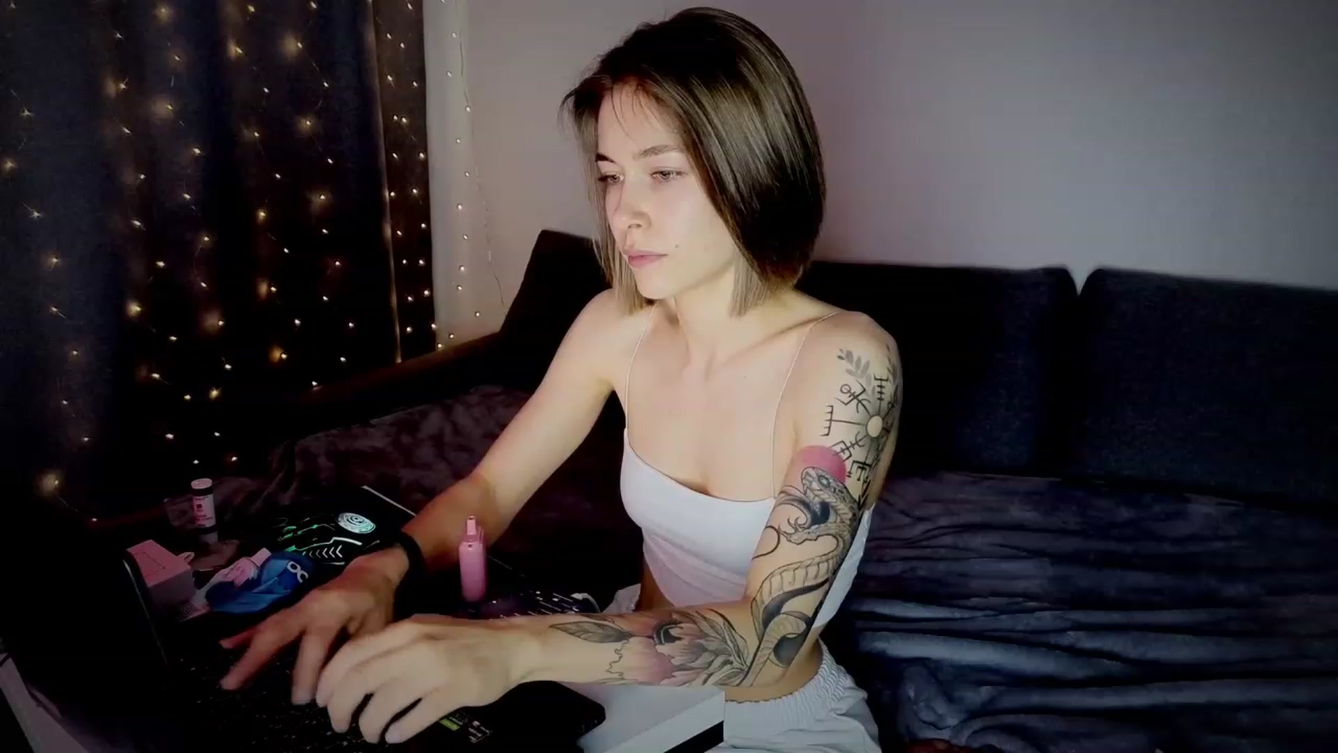 Gallery image thumbnail from KeepSpark's myfreecams stream on, 07/20/2023, 07:48 image 11 of 20