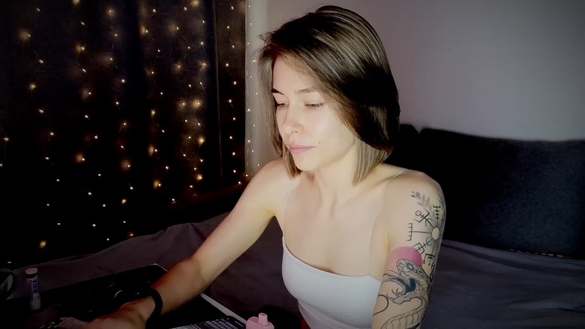 Gallery image thumbnail from KeepSpark's myfreecams stream on, 07/28/2023, 05:43 image 13 of 20