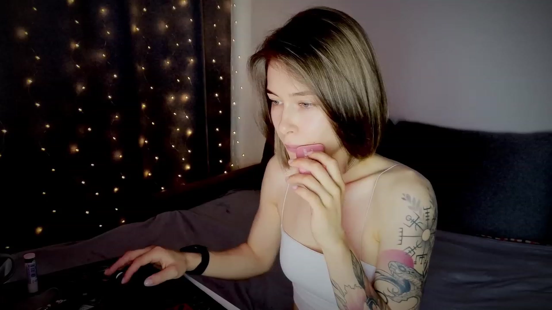 Gallery image thumbnail from KeepSpark's myfreecams stream on, 07/28/2023, 05:43 image 18 of 20
