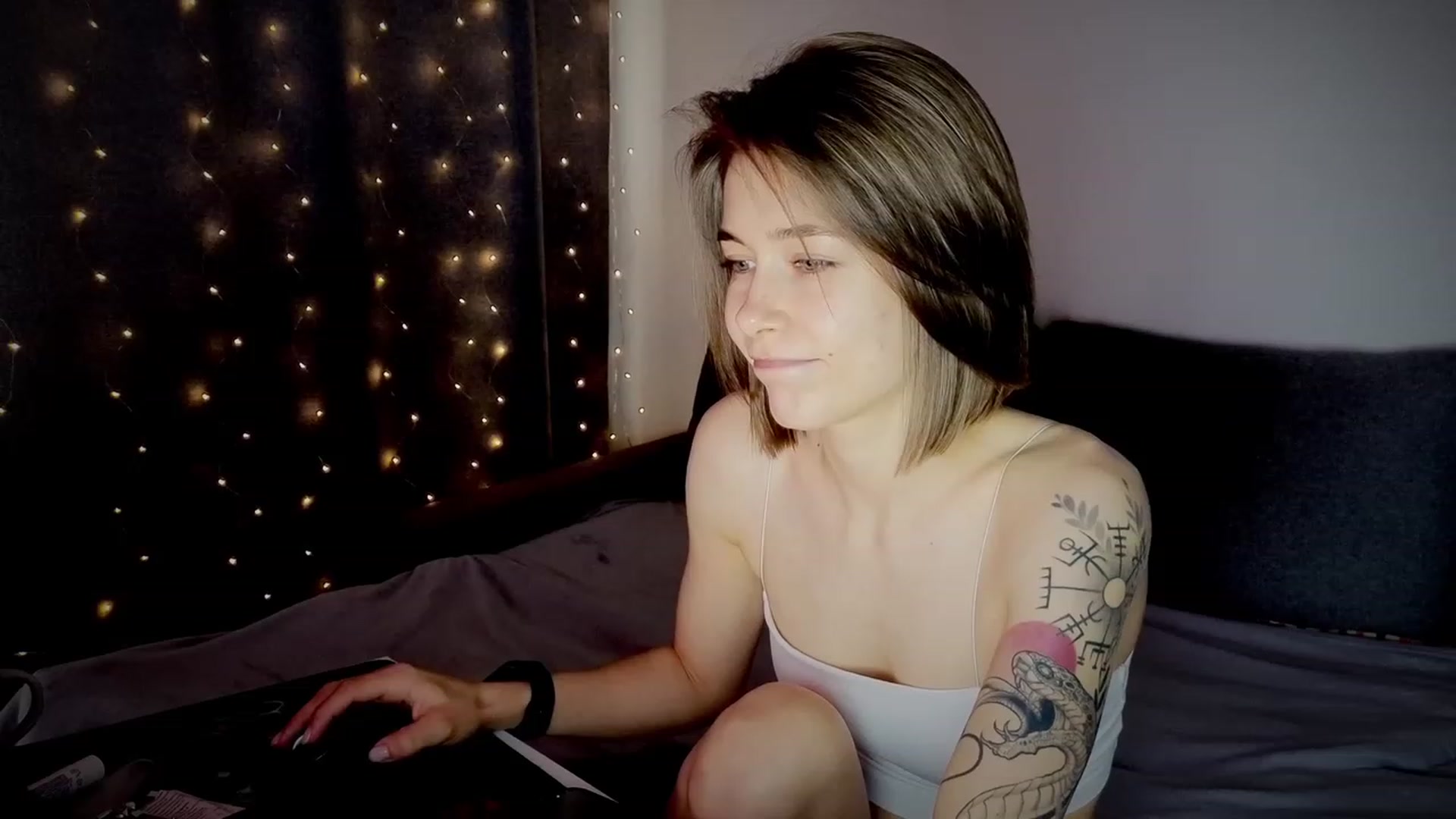 Gallery image thumbnail from KeepSpark's myfreecams stream on, 07/28/2023, 05:43 image 6 of 20