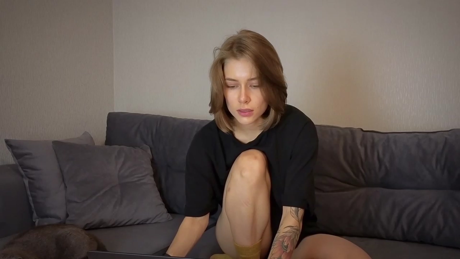 Gallery image thumbnail from KeepSpark's myfreecams stream on, 09/08/2023, 04:56 image 12 of 20