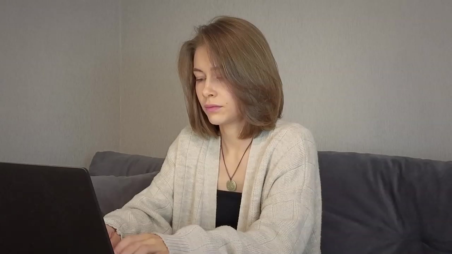 Gallery image thumbnail from KeepSpark's myfreecams stream on, 10/09/2023, 07:35 image 10 of 20
