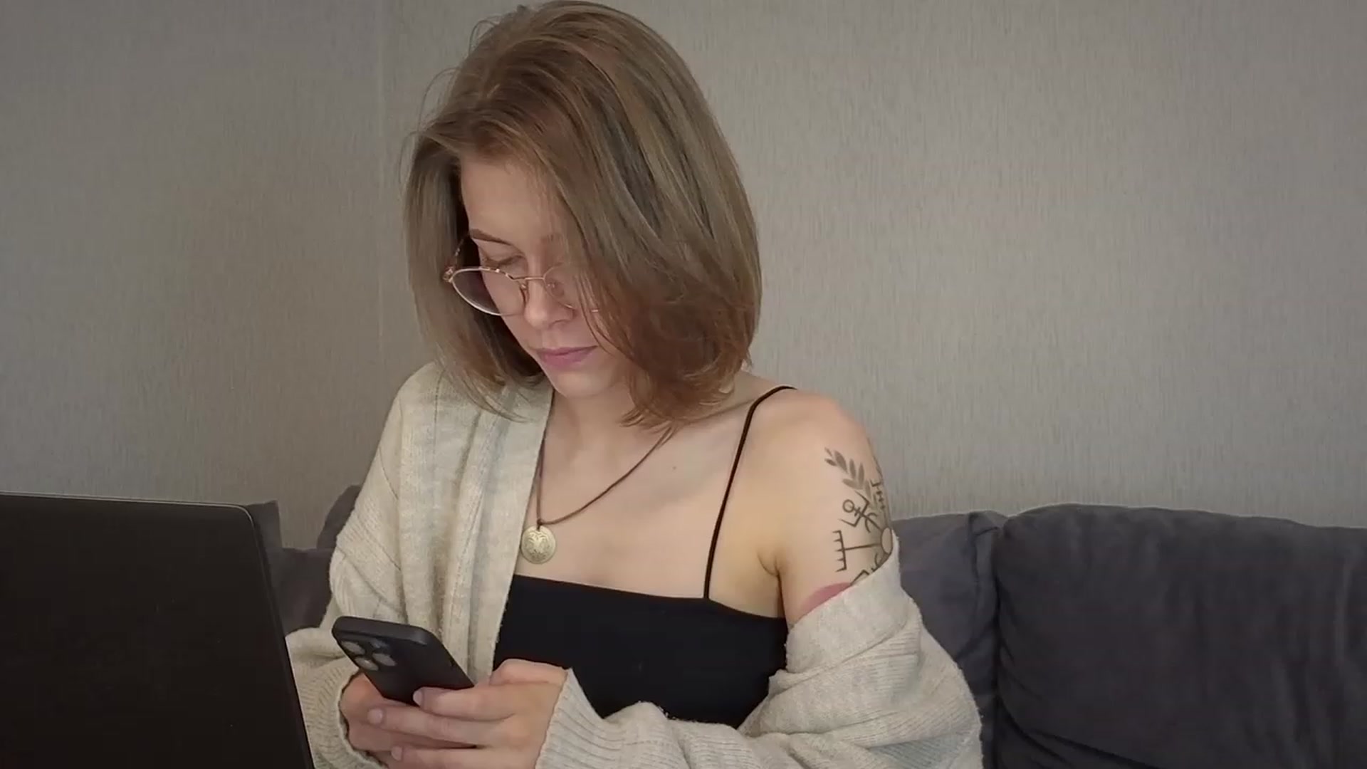 Gallery image thumbnail from KeepSpark's myfreecams stream on, 10/20/2023, 08:20 image 3 of 20