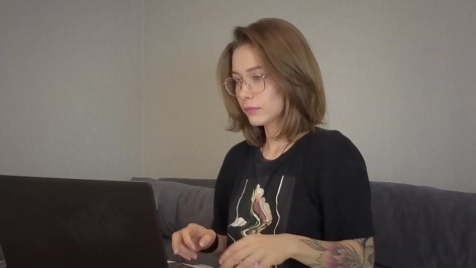 Gallery image thumbnail from KeepSpark's myfreecams stream on, 10/25/2023, 08:33 image 11 of 20
