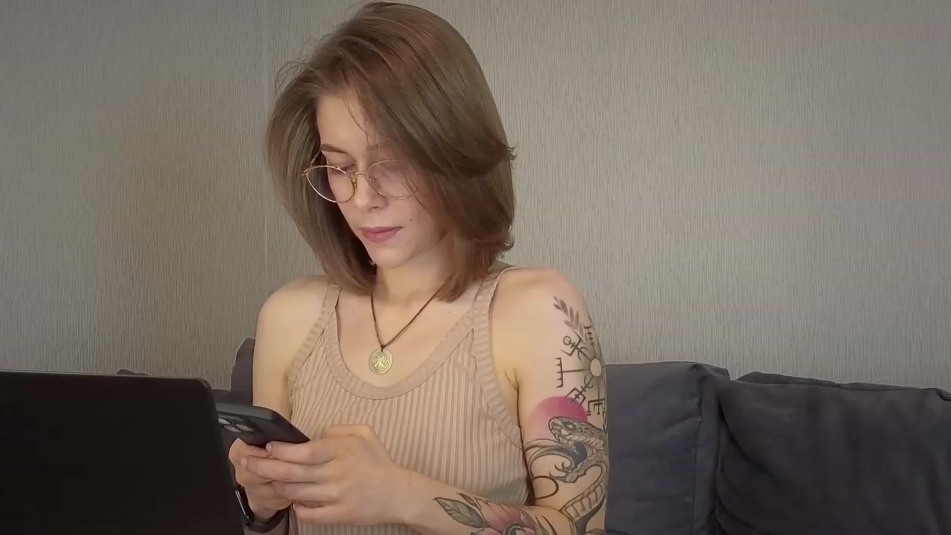 Gallery image thumbnail from KeepSpark's myfreecams stream on, 10/31/2023, 04:55 image 8 of 20