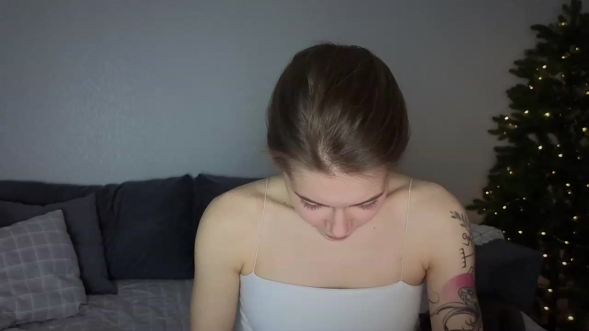 Gallery image thumbnail from KeepSpark's myfreecams stream on, 12/15/2023, 19:28 image 20 of 20
