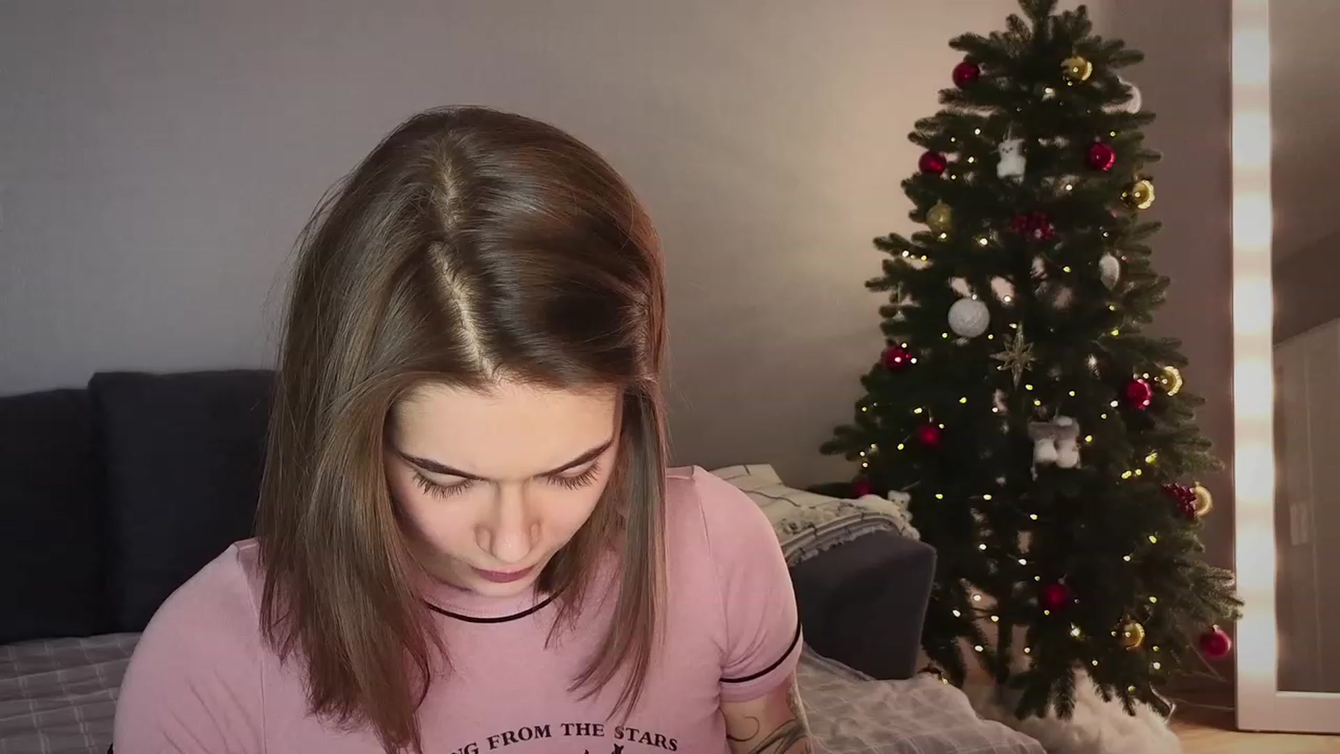 Gallery image thumbnail from KeepSpark's myfreecams stream on, 12/21/2023, 17:33 image 10 of 20