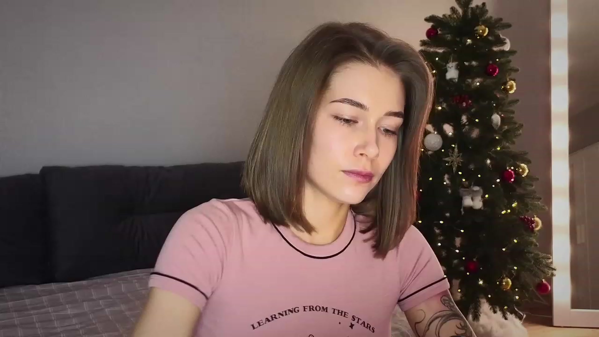 Gallery image thumbnail from KeepSpark's myfreecams stream on, 12/21/2023, 17:33 image 2 of 20
