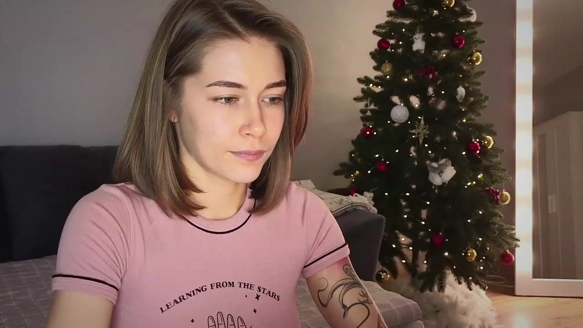 Gallery image thumbnail from KeepSpark's myfreecams stream on, 12/23/2023, 19:52 image 14 of 20