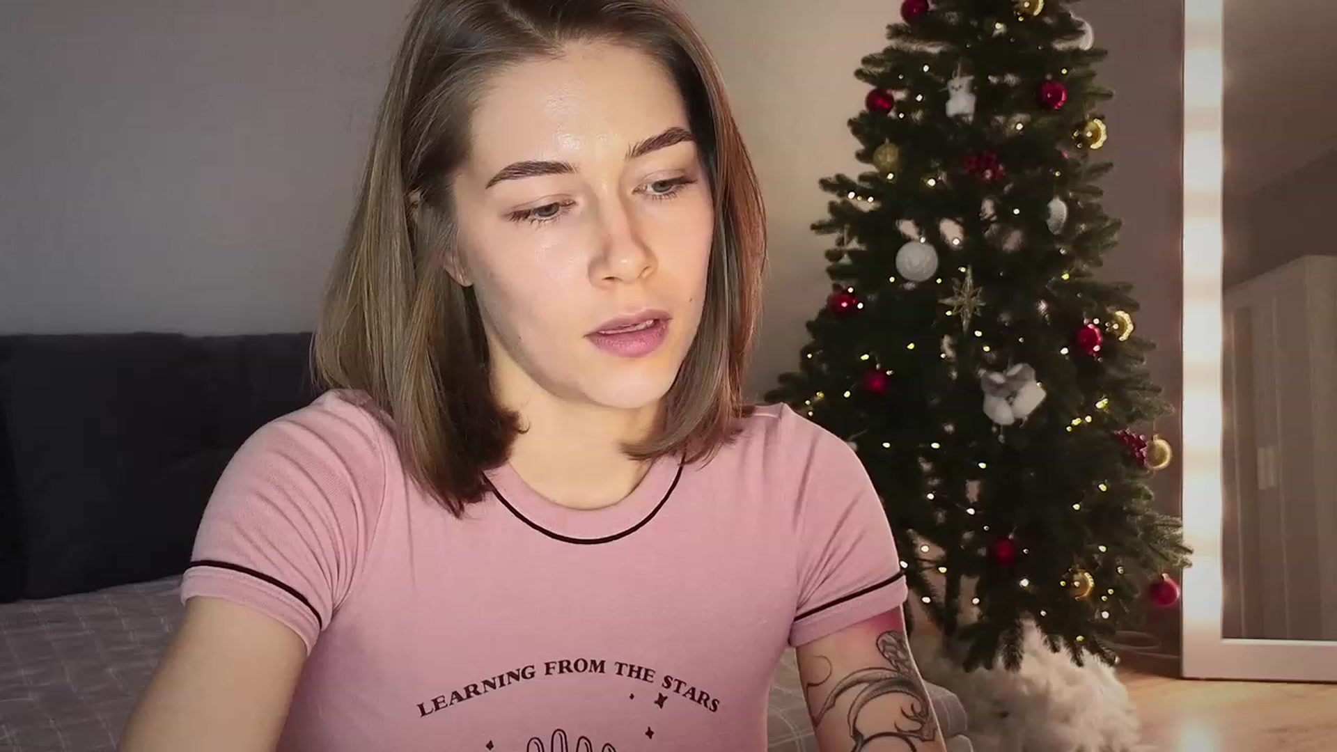 Gallery image thumbnail from KeepSpark's myfreecams stream on, 12/23/2023, 19:52 image 15 of 20