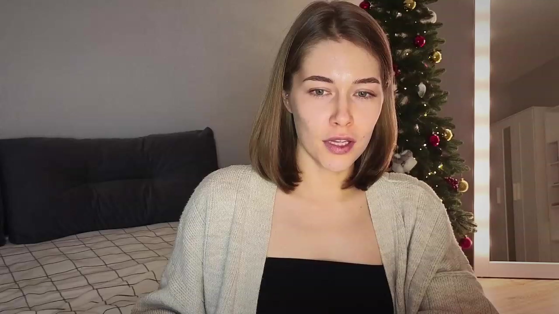 Gallery image thumbnail from KeepSpark's myfreecams stream on, 12/26/2023, 19:47 image 18 of 20
