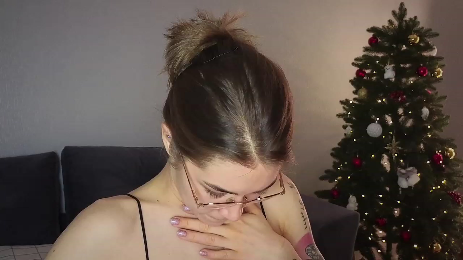 Gallery image thumbnail from KeepSpark's myfreecams stream on, 12/29/2023, 19:31 image 18 of 20