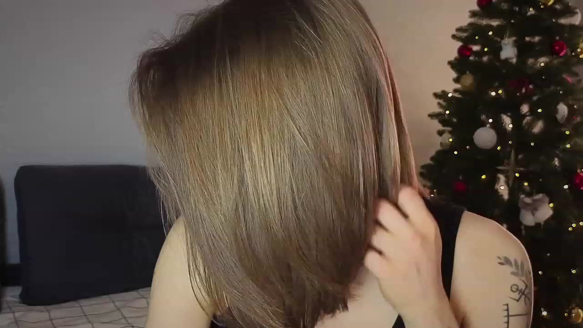 Gallery image thumbnail from KeepSpark's myfreecams stream on, 01/09/2024, 10:53 image 12 of 20