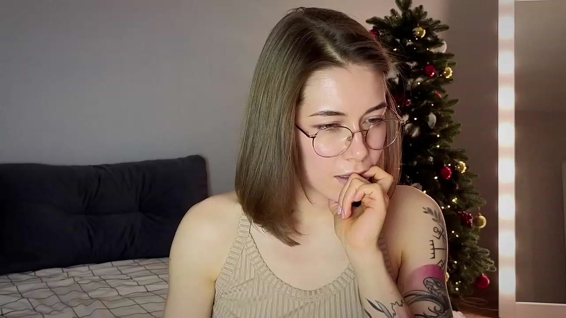 Gallery image thumbnail from KeepSpark's myfreecams stream on, 01/14/2024, 18:50 image 20 of 20