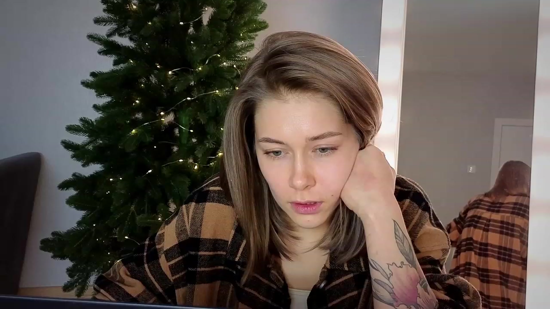 Gallery image thumbnail from KeepSpark's myfreecams stream on, 02/21/2024, 18:50 image 8 of 20