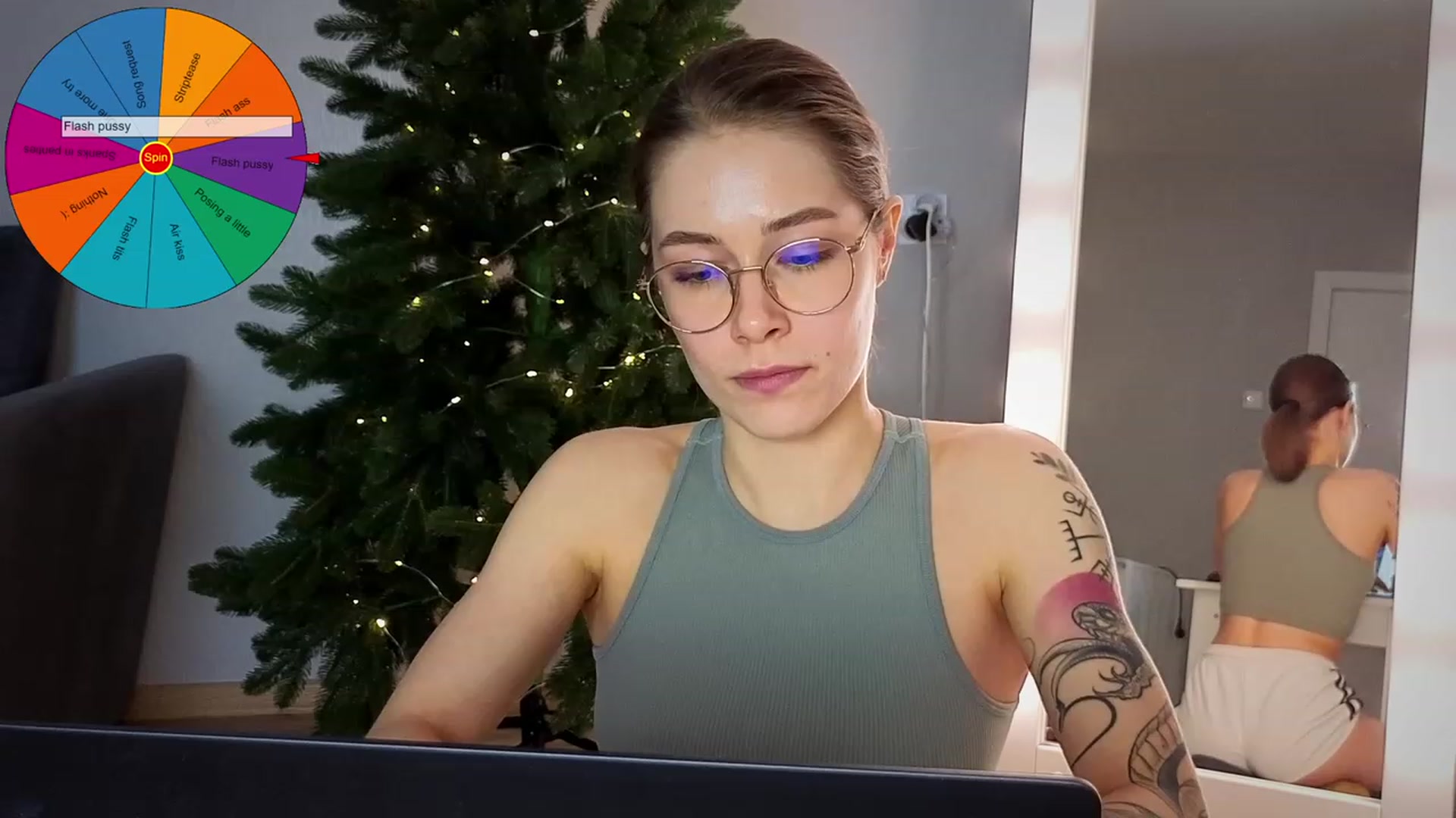 Gallery image thumbnail from KeepSpark's myfreecams stream on, 02/22/2024, 21:18 image 16 of 20
