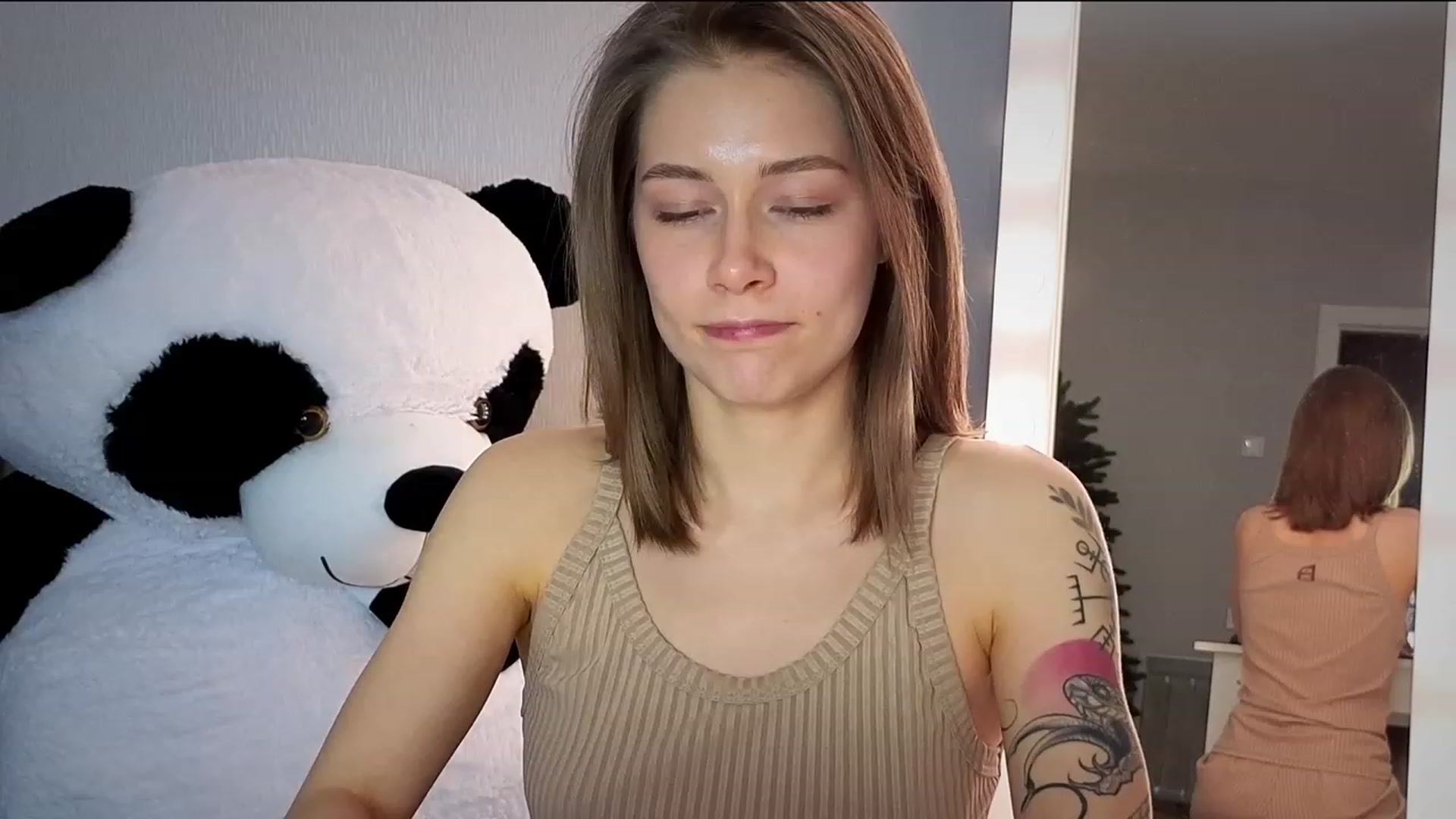 Gallery image thumbnail from KeepSpark's myfreecams stream on, 03/09/2024, 21:31 image 2 of 20