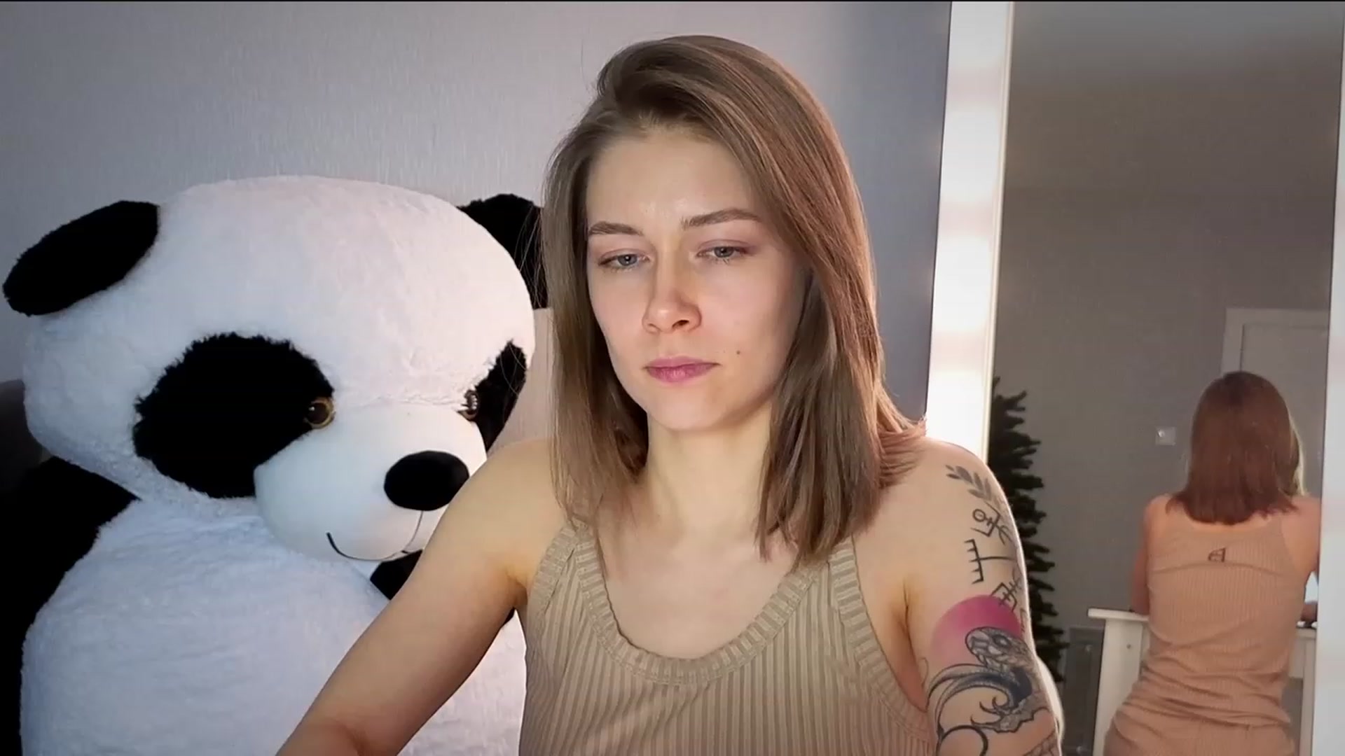 Gallery image thumbnail from KeepSpark's myfreecams stream on, 03/10/2024, 24:43 image 6 of 20