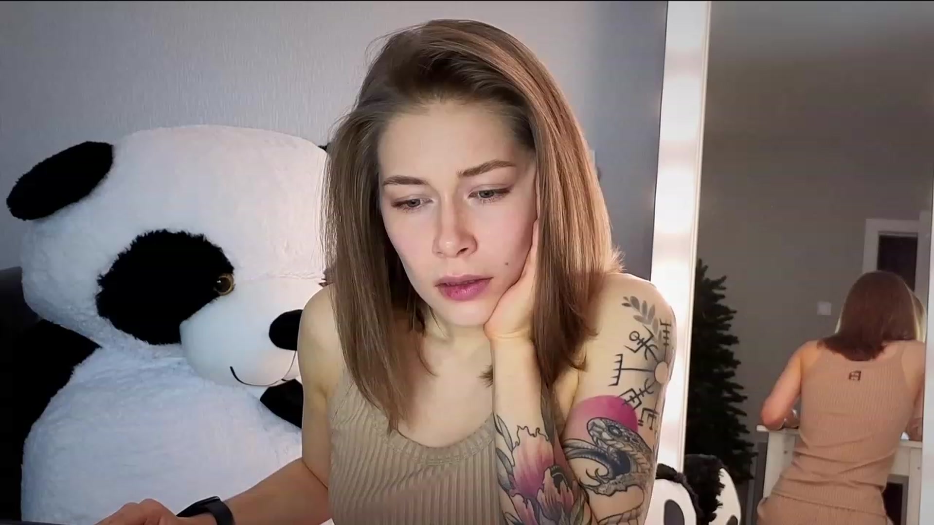 Gallery image thumbnail from KeepSpark's myfreecams stream on, 03/10/2024, 20:12 image 11 of 20
