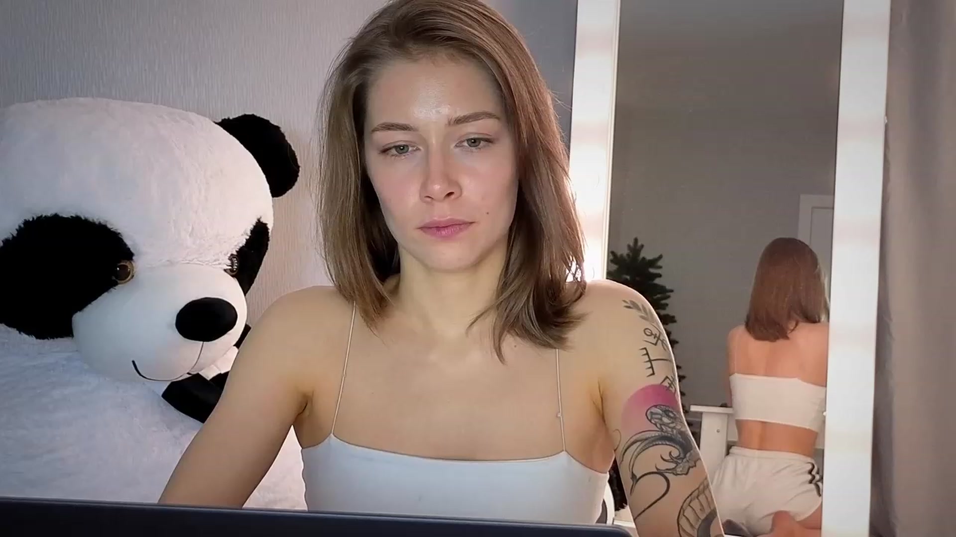 Gallery image thumbnail from KeepSpark's myfreecams stream on, 03/16/2024, 22:50 image 6 of 20