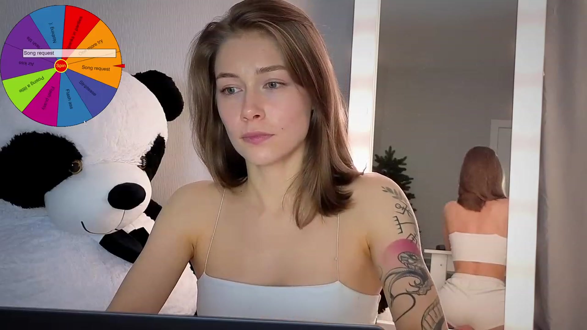 Gallery image thumbnail from KeepSpark's myfreecams stream on, 03/16/2024, 22:50 image 15 of 20