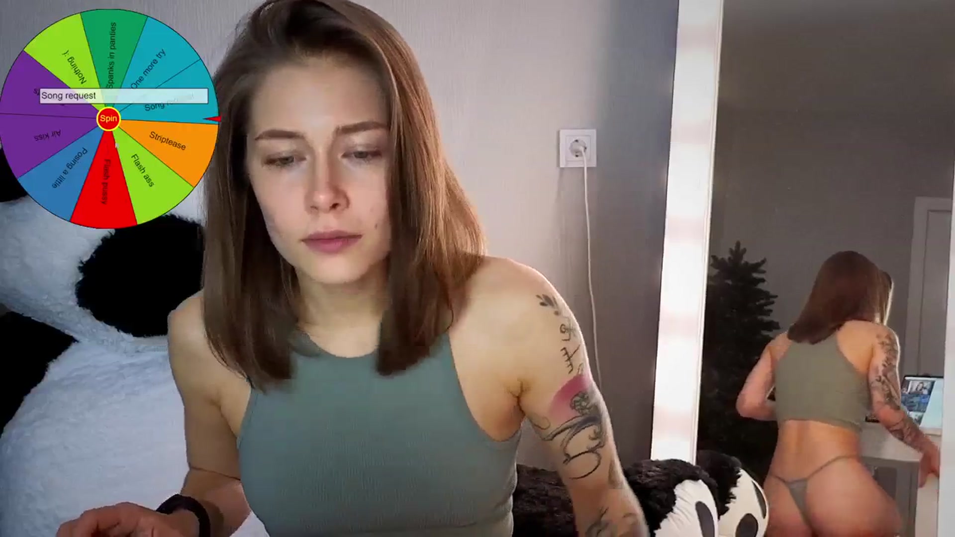 Gallery image thumbnail from KeepSpark's myfreecams stream on, 03/17/2024, 22:53 image 8 of 20