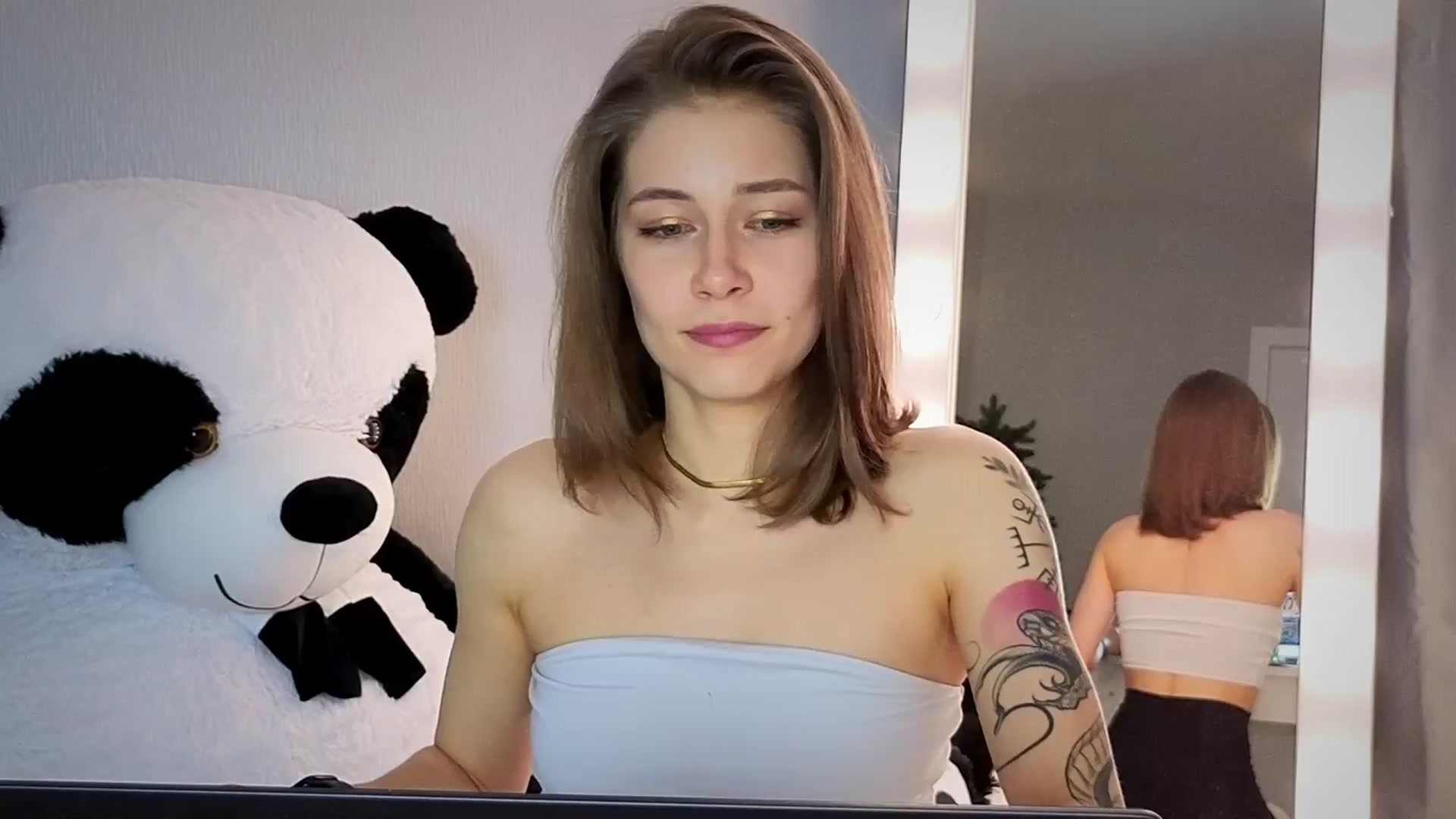 Gallery image thumbnail from KeepSpark's myfreecams stream on, 03/23/2024, 22:36 image 15 of 20