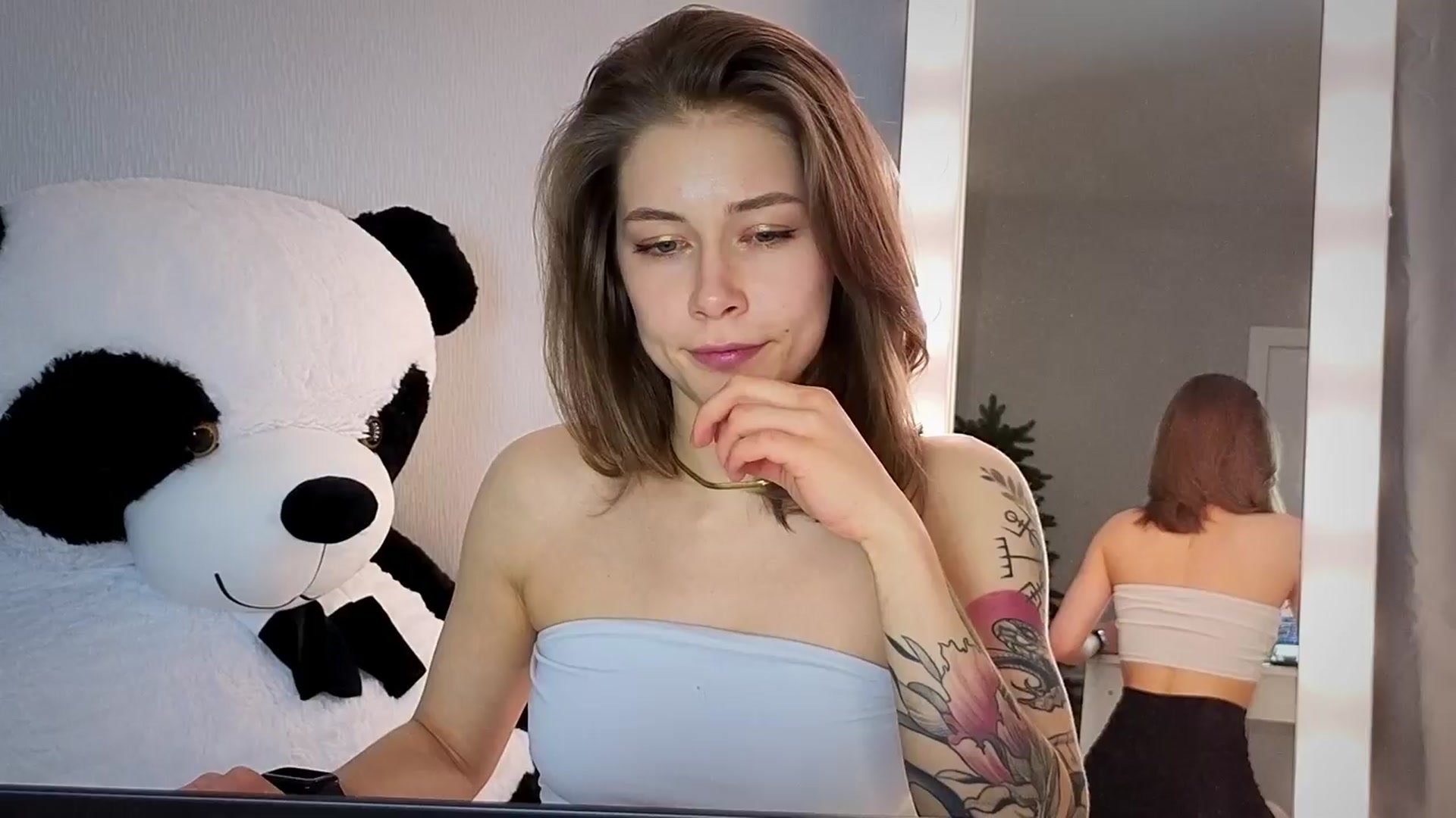 Gallery image thumbnail from KeepSpark's myfreecams stream on, 03/23/2024, 22:36 image 5 of 20
