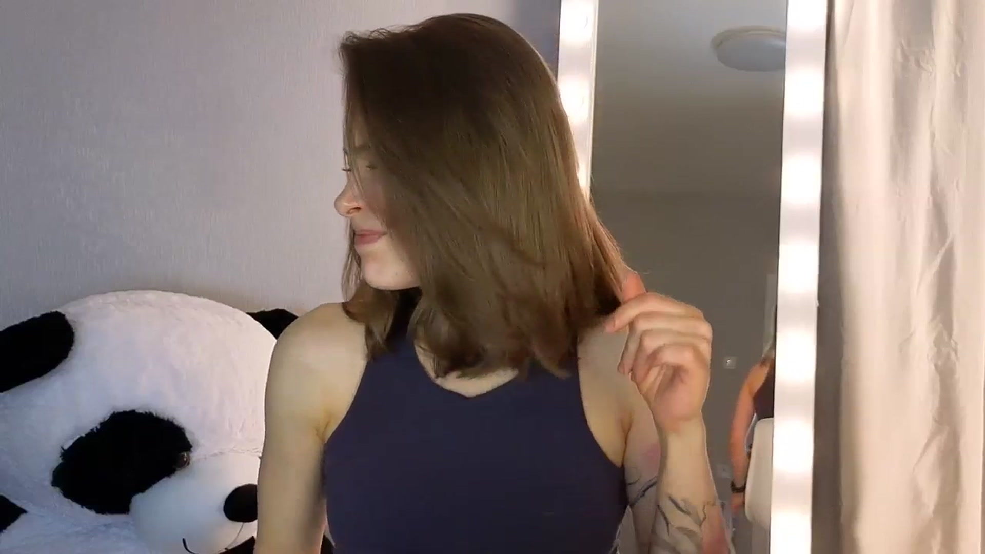 Gallery image thumbnail from KeepSpark's myfreecams stream on, 04/10/2024, 06:34 image 20 of 20