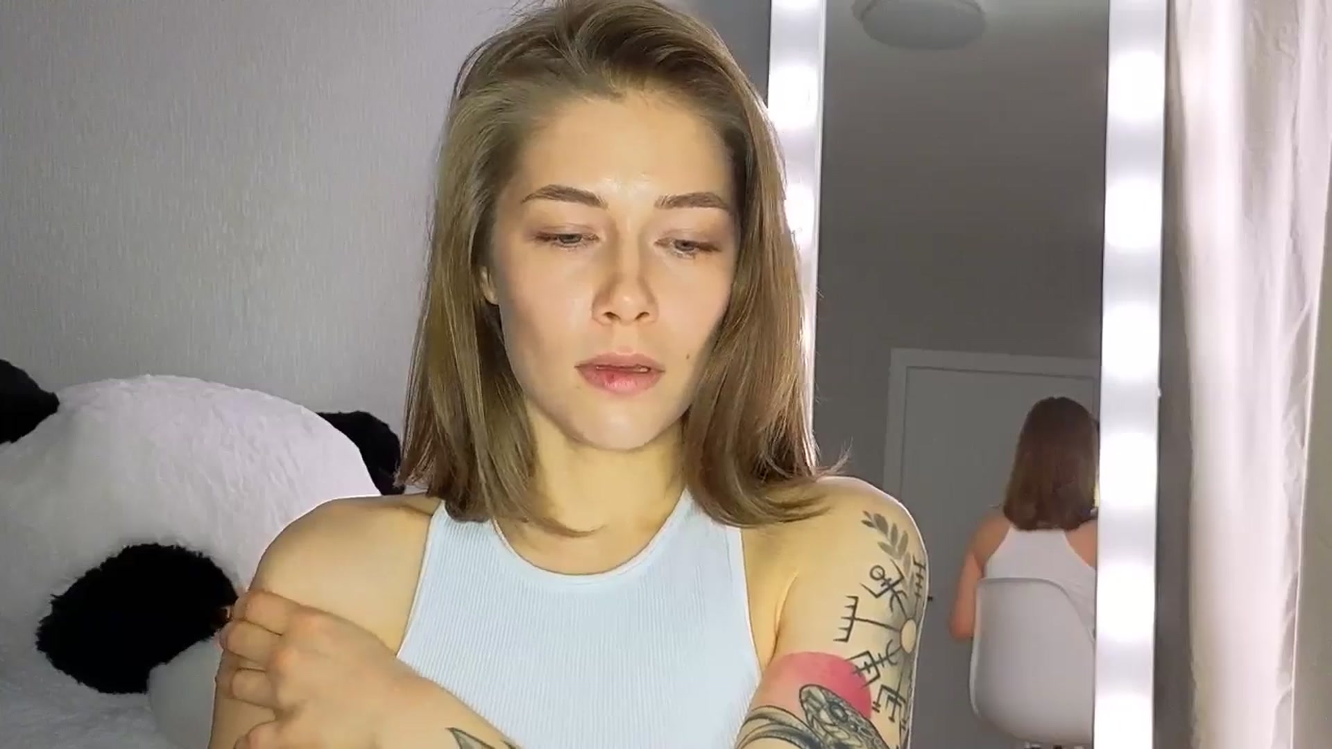 Gallery image thumbnail from KeepSpark's myfreecams stream on, 05/15/2024, 04:59 image 4 of 20