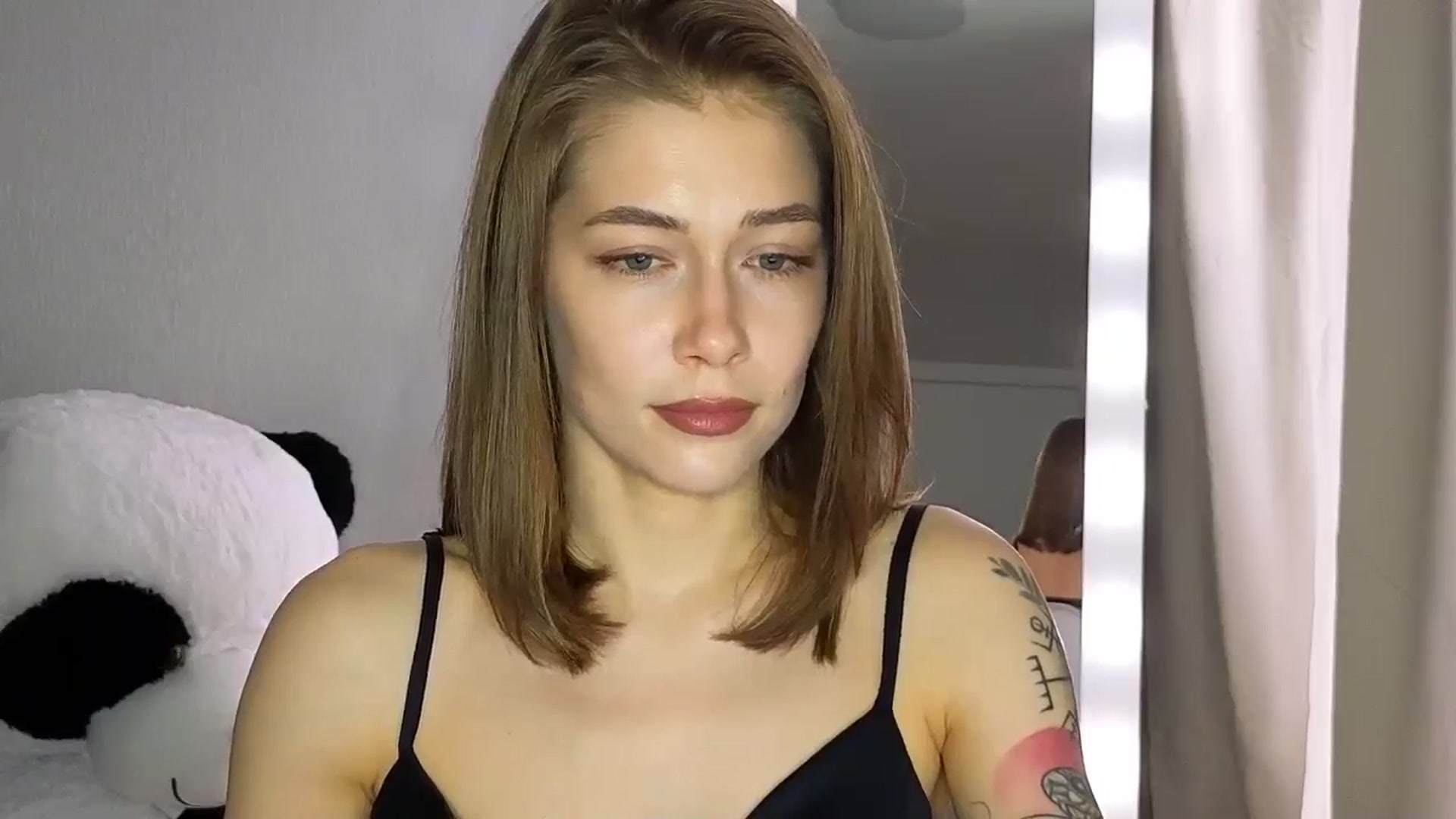 Gallery image thumbnail from KeepSpark's myfreecams stream on, 05/19/2024, 05:42 image 16 of 20