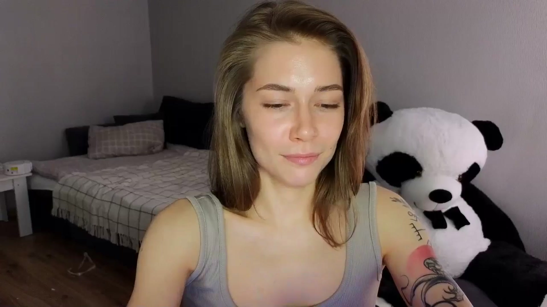 Gallery image thumbnail from KeepSpark's myfreecams stream on, 05/28/2024, 05:48 image 16 of 20