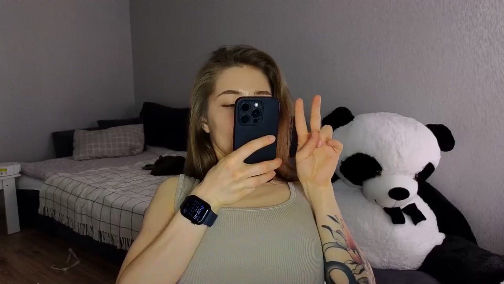 Gallery image thumbnail from KeepSpark's myfreecams stream on, 05/28/2024, 06:53 image 17 of 20