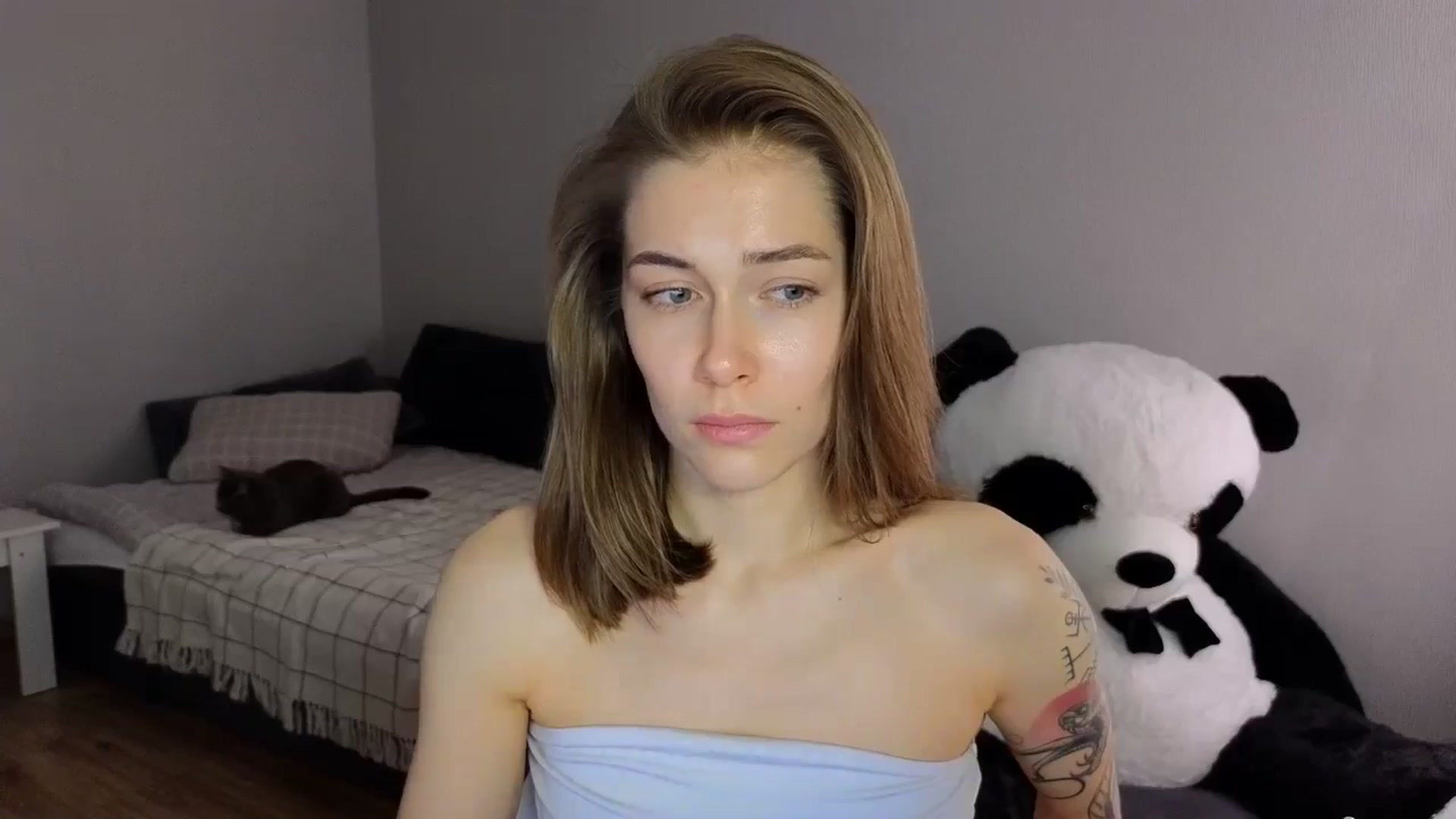 Gallery image thumbnail from KeepSpark's myfreecams stream on, 05/29/2024, 06:45 image 17 of 20