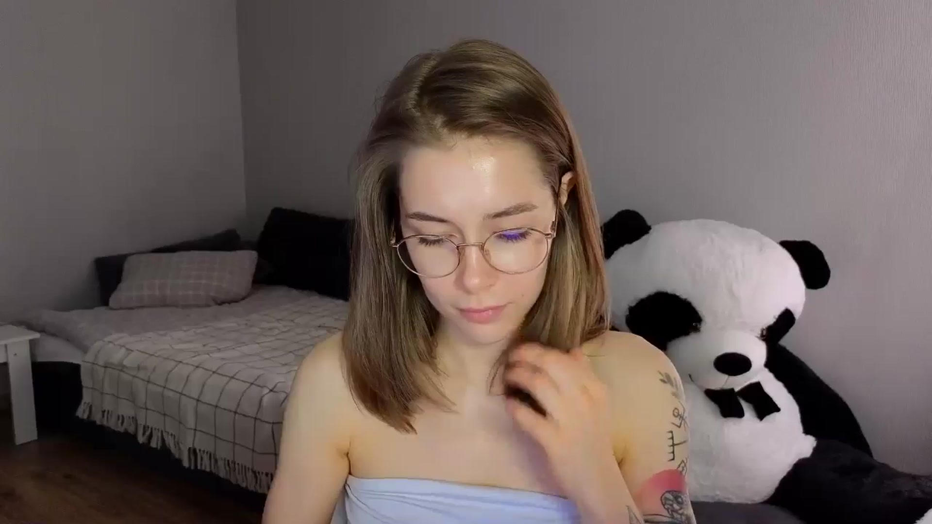 Gallery image thumbnail from KeepSpark's myfreecams stream on, 05/29/2024, 06:45 image 20 of 20