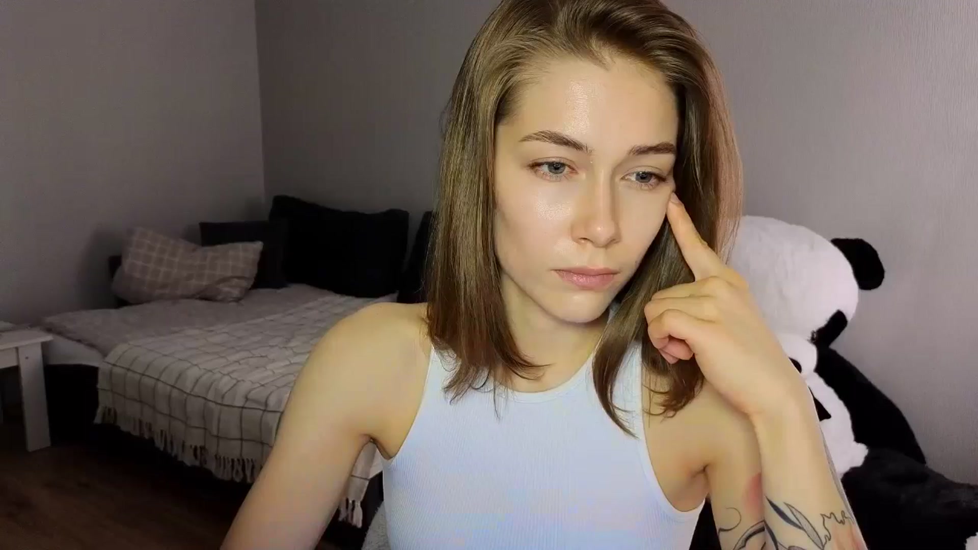 Gallery image thumbnail from KeepSpark's myfreecams stream on, 05/30/2024, 06:27 image 13 of 20