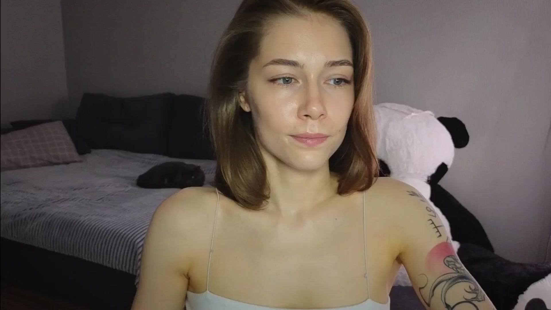 Gallery image thumbnail from KeepSpark's myfreecams stream on, 06/03/2024, 04:32 image 1 of 20