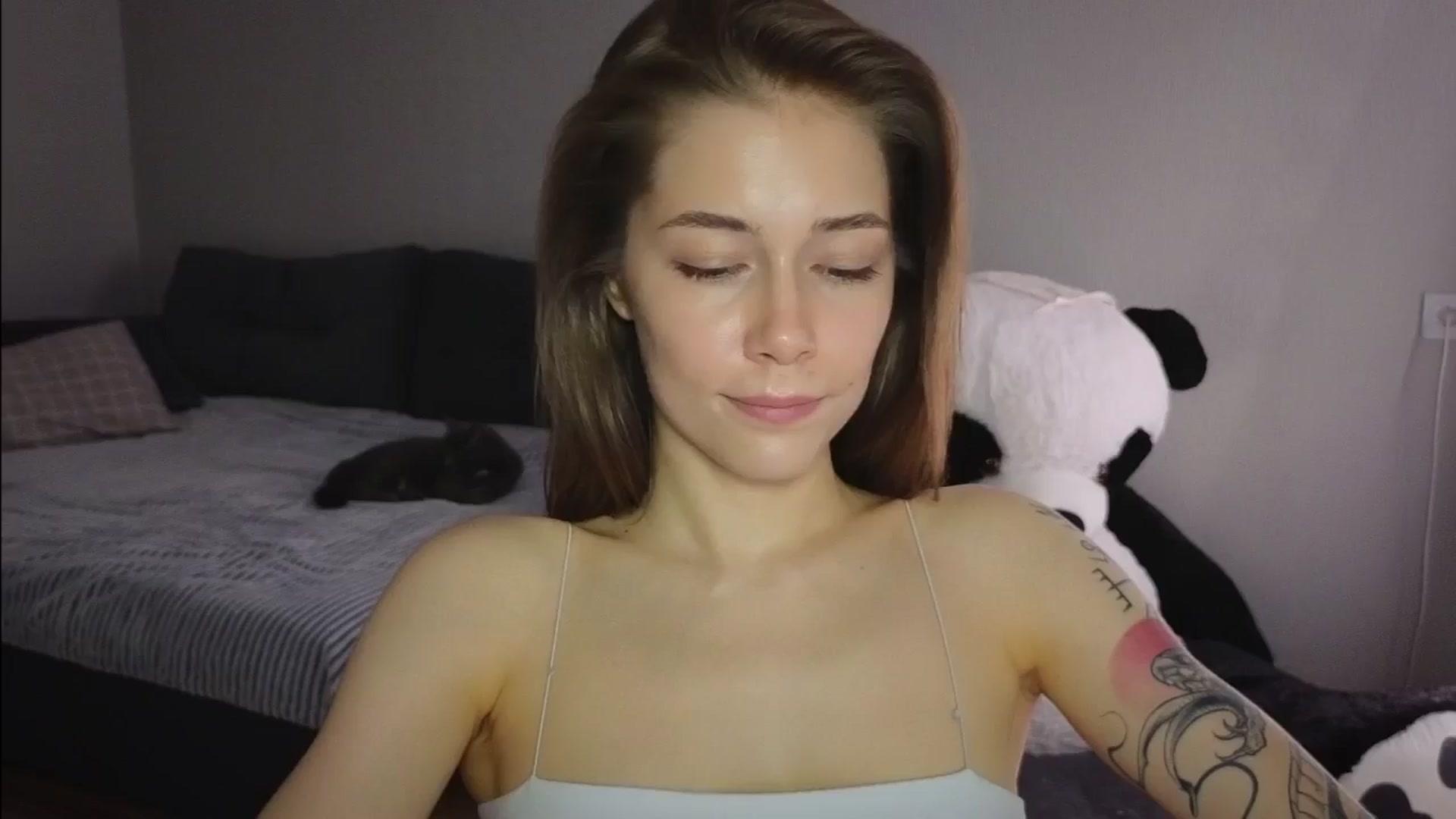 Gallery image thumbnail from KeepSpark's myfreecams stream on, 06/03/2024, 04:32 image 11 of 20