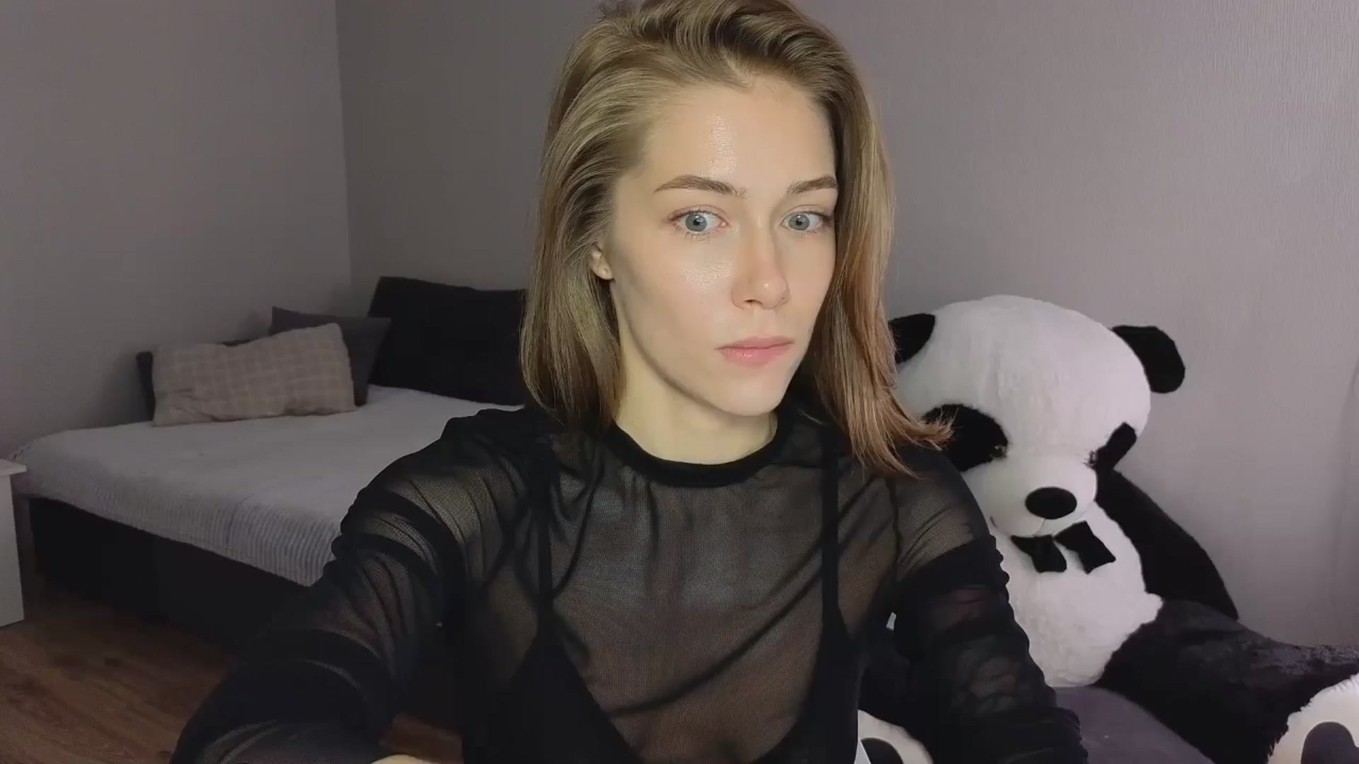 Gallery image thumbnail from KeepSpark's myfreecams stream on, 06/05/2024, 04:51 image 13 of 20