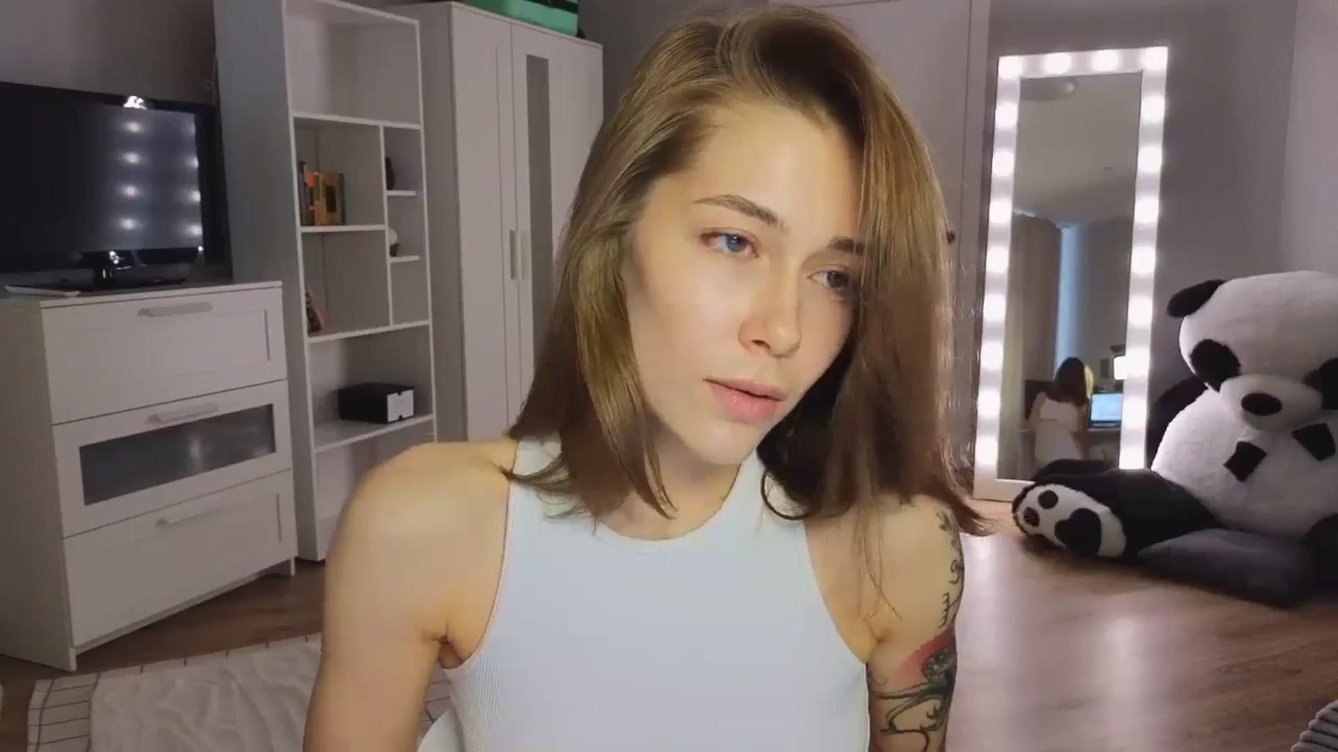 Gallery image thumbnail from KeepSpark's myfreecams stream on, 06/10/2024, 05:51 image 19 of 20