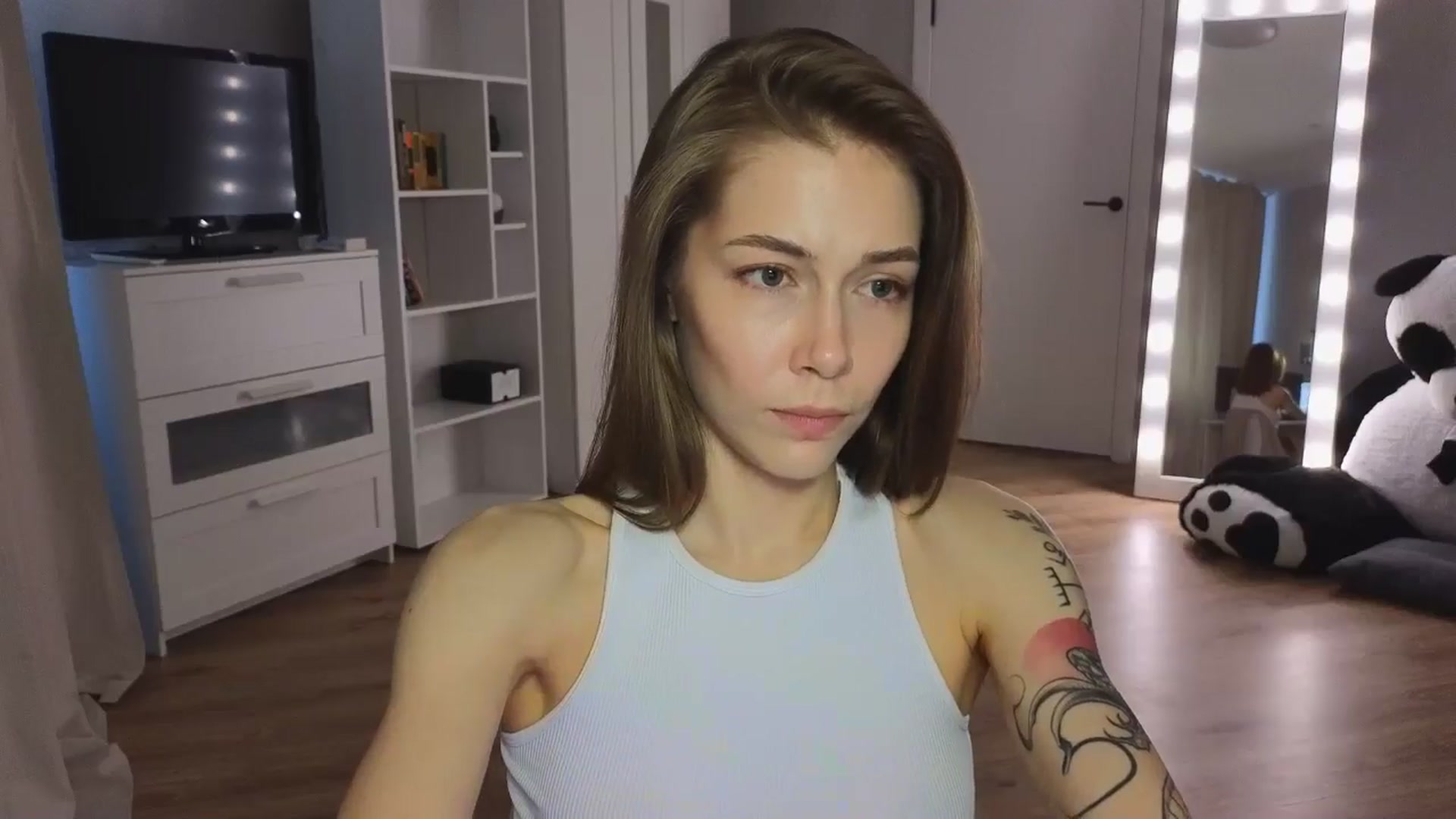Gallery image thumbnail from KeepSpark's myfreecams stream on, 06/13/2024, 04:28 image 14 of 20