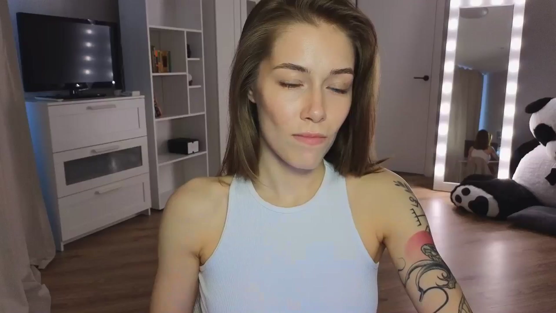 Gallery image thumbnail from KeepSpark's myfreecams stream on, 06/13/2024, 04:28 image 3 of 20
