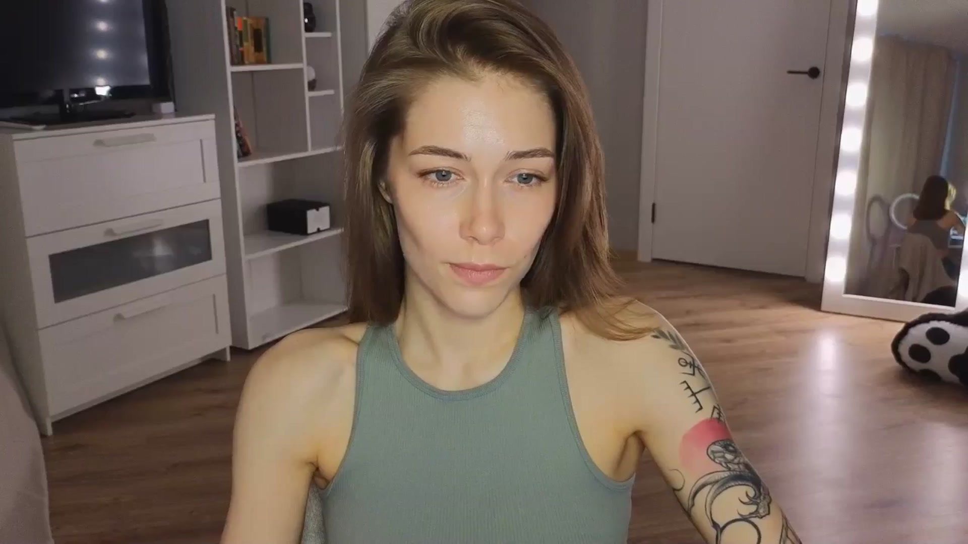 Gallery image thumbnail from KeepSpark's myfreecams stream on, 06/18/2024, 04:52 image 14 of 20