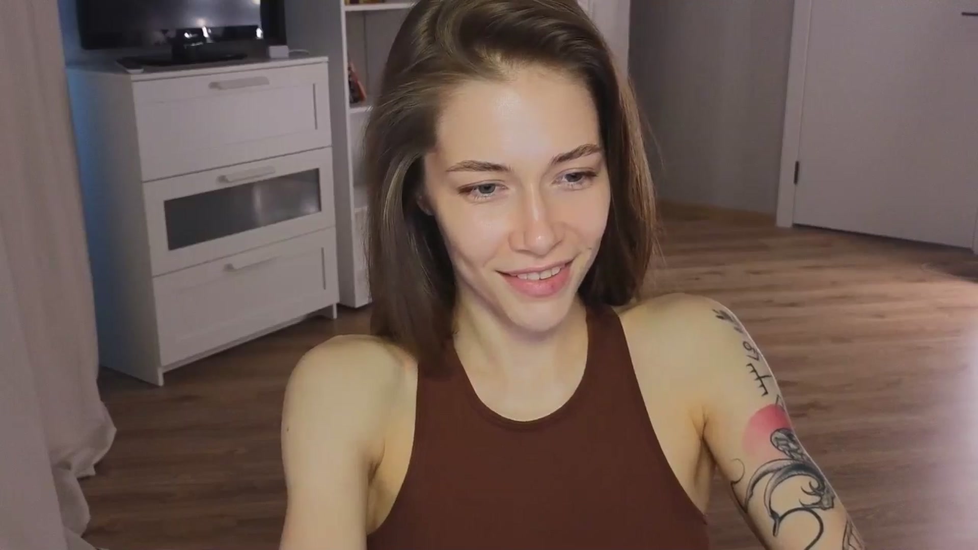 Gallery image thumbnail from KeepSpark's myfreecams stream on, 06/26/2024, 06:53 image 9 of 20