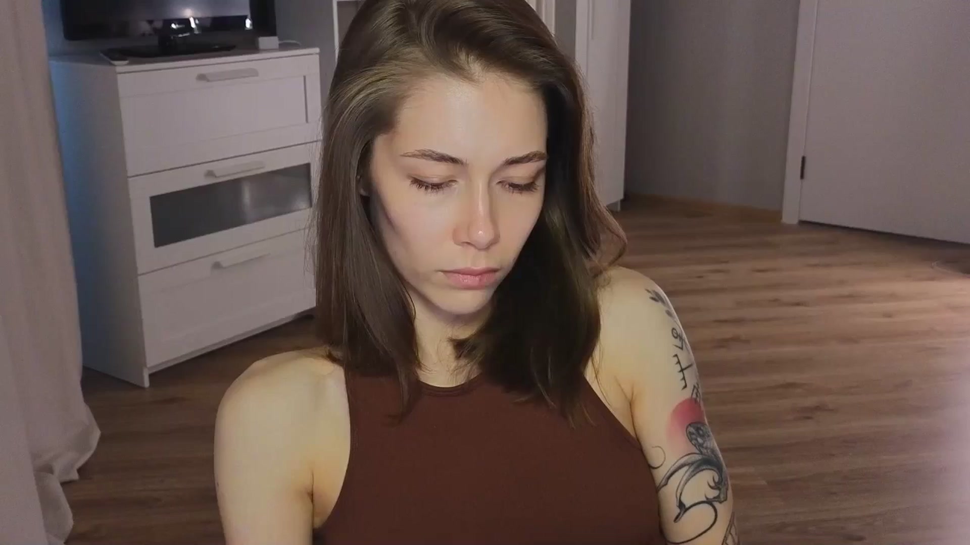 Gallery image thumbnail from KeepSpark's myfreecams stream on, 06/26/2024, 06:53 image 3 of 20